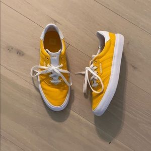 Adidas 3MC - Active Gold - M 6.5 / W 7.5